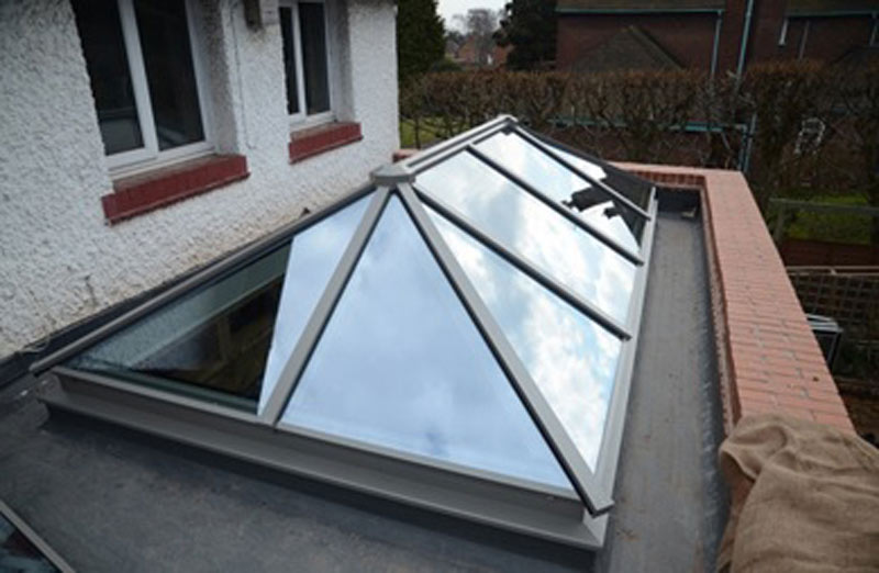 Vertex Contemporary Lantern Rooflight